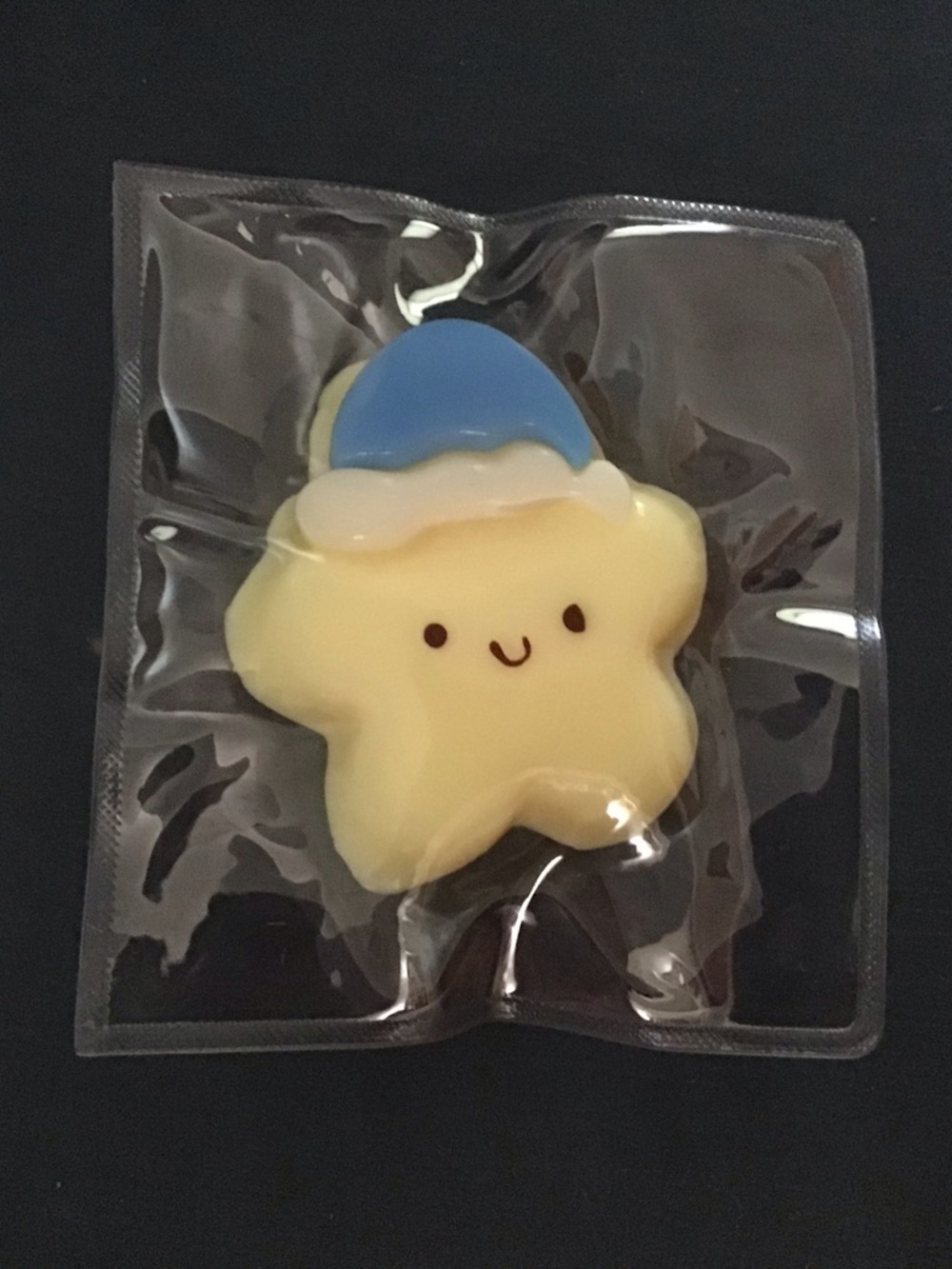 Cute Star-Shaped Squishy Keychain - Yellow & Blue